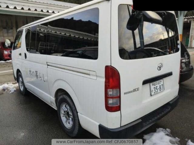 toyota hiace-van 2011 quick_quick_CBF-TRH200V_TRH200-0143594 image 2