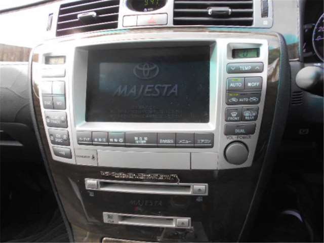 toyota crown-majesta 2005 UZS186-0017423_80000 image 2