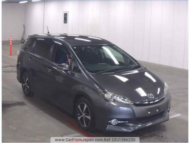 toyota wish 2012 CFJ1586250 image 1