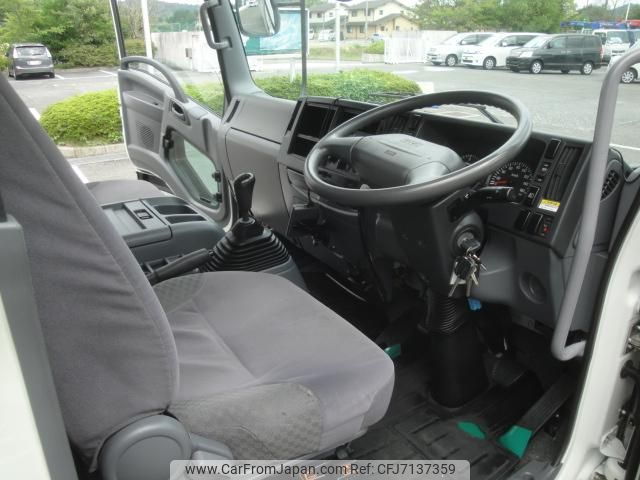 isuzu forward 2012 CFJ7137359 image 2