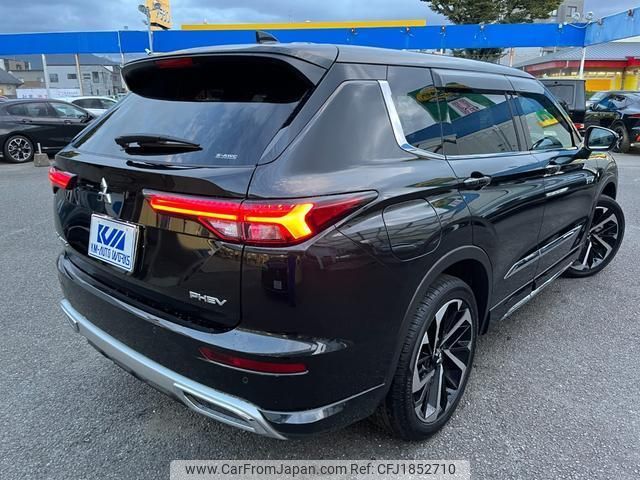 mitsubishi outlander-phev 2024 CFJ1852710 image 2