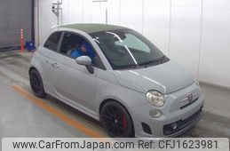 abarth 500c 2011 CFJ1623981