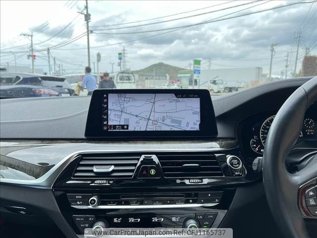 bmw 5-series 2018 -BMW--BMW 5 Series LDA-JC20--WBAJC32030G939142---BMW--BMW 5 Series LDA-JC20--WBAJC32030G939142- image 2