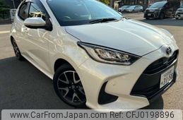 toyota yaris 2020 -TOYOTA 【名古屋 530ﾈ2337】--Yaris 6AA-MXPH10--MXPH10-2039856---TOYOTA 【名古屋 530ﾈ2337】--Yaris 6AA-MXPH10--MXPH10-2039856-