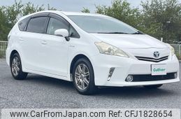 toyota prius-α 2011 CFJ1828654