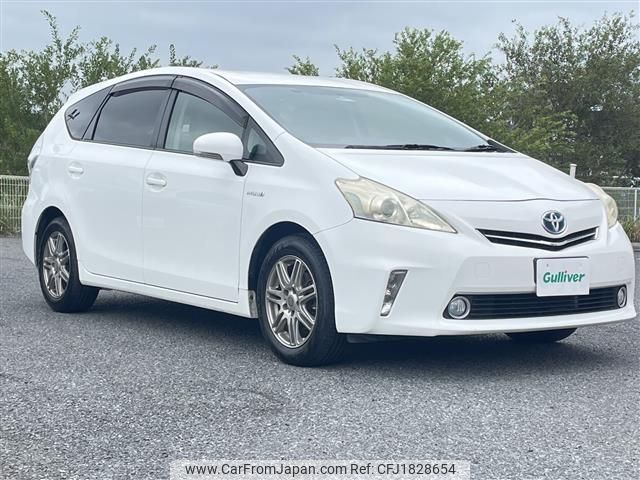 toyota prius-α 2011 CFJ1828654 image 1