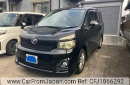 toyota voxy 2010 CFJ1866292