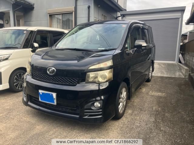 toyota voxy 2010 CFJ1866292 image 1