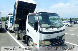 hino dutro 2011 CFJ1562380