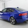 jaguar xe 2018 CFJ1839036 image 7