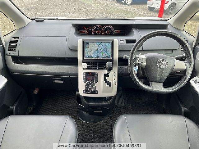 toyota voxy 2012 -TOYOTA--Voxy DBA-ZRR70W--ZRR70-0508344---TOYOTA--Voxy DBA-ZRR70W--ZRR70-0508344- image 2