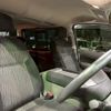 nissan nv350-caravan-van 2017 GOO_JP_700054153030250408003 image 38