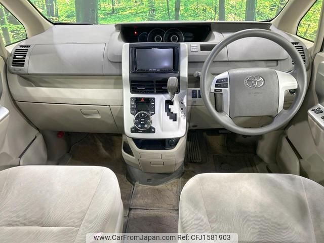 toyota noah 2012 CFJ1581903 image 2