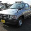 toyota hilux 2003 -トヨタ--ハイラックストラック　２ＷＤ GC-RZN147--RZN147-0047696---トヨタ--ハイラックストラック　２ＷＤ GC-RZN147--RZN147-0047696- image 1