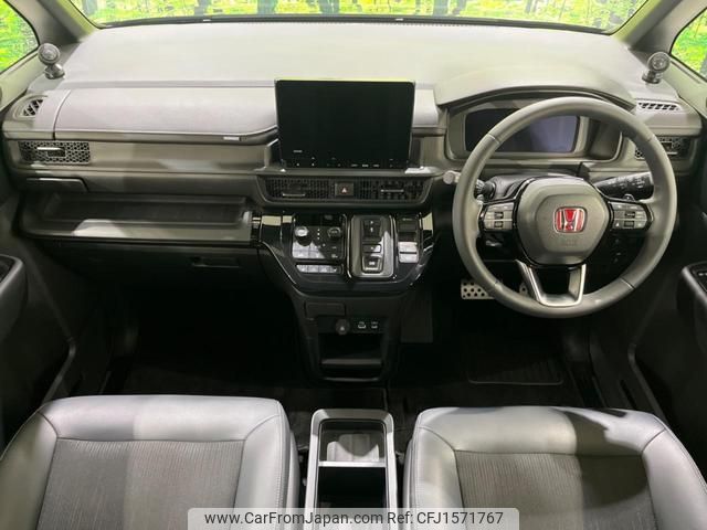 honda stepwagon 2022 CFJ1571767 image 2