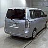 toyota voxy 2011 CFJ1861715 image 6