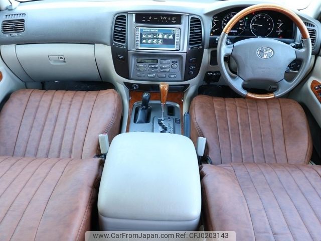 toyota land-cruiser-wagon 2005 -TOYOTA--Land Cruiser Wagon GH-UZJ100W--UZJ100-0156818---TOYOTA--Land Cruiser Wagon GH-UZJ100W--UZJ100-0156818- image 2