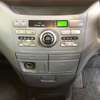 toyota noah 2005 BD30122A6692 image 22