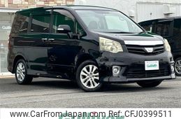 toyota noah 2012 -TOYOTA--Noah DBA-ZRR70W--ZRR70-0492275---TOYOTA--Noah DBA-ZRR70W--ZRR70-0492275-