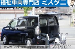toyota voxy 2008 CFJ7691209