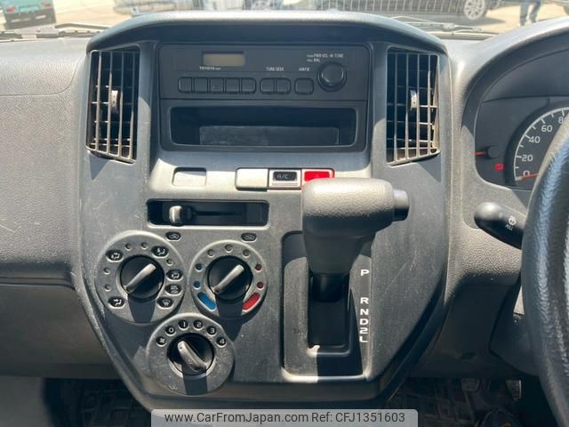 toyota liteace-truck 2013 GOO_NET_EXCHANGE_0704692A30250628W002 image 2