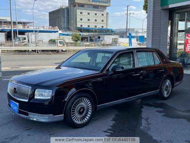 toyota century 2021 CFJ8440138 image 1