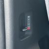 toyota hiace-wagon 2018 CFJ1767745 image 24