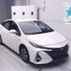 toyota prius-phv 2018 -TOYOTA--Prius PHV ZVW52-3067524---TOYOTA--Prius PHV ZVW52-3067524- image 1