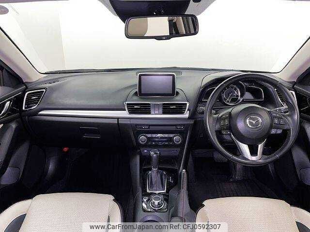 mazda axela 2015 504928-926750 image 1