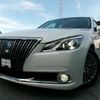 toyota crown-majesta 2015 CFJ1582273 image 1