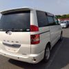 toyota noah 2004 CFJ1551637 image 4