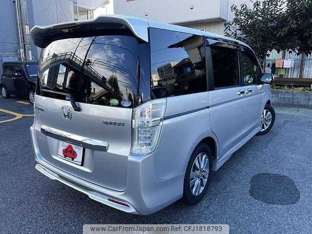 honda stepwagon 2014 CFJ1818793 image 2