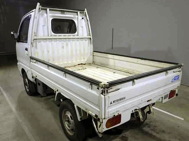 mitsubishi-minicab-truck-1995-1300-car_3532e226-eab4-4d12-b1a9-5329aad07f27