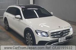 mercedes-benz e-class 2018 quick_quick_LDA-213217_WDD2132172A513956