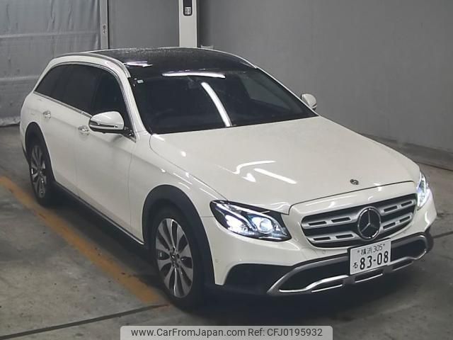 mercedes-benz e-class 2018 quick_quick_LDA-213217_WDD2132172A513956 image 1