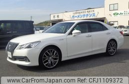 toyota crown-hybrid 2014 GOO_JP_700080015330250501002