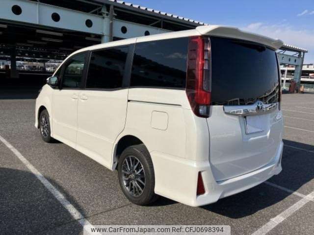 toyota noah 2014 -TOYOTA 【所沢 335ﾈ 122】--Noah DBA-ZRR85W--ZRR85-0015189---TOYOTA 【所沢 335ﾈ 122】--Noah DBA-ZRR85W--ZRR85-0015189- image 2