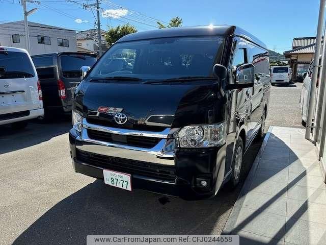 toyota hiace-wagon 2023 quick_quick_3BA-TRH214W_TRH214-0073082 image 2