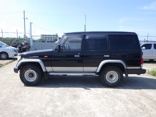 1992 Toyota Land Cruiser Prado Q-LJ78W 4WD - Car Price $3,216