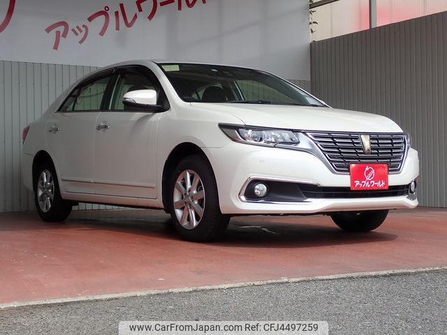 Toyota premio 2017