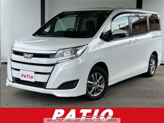 toyota noah 2020 CARSENSOR_JP_AU6403668752 image 1