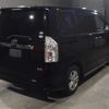 toyota voxy 2013 -TOYOTA--Voxy ZRR70W--0594677---TOYOTA--Voxy ZRR70W--0594677- image 2