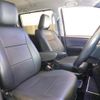 toyota voxy 2016 CFJ1696670 image 11