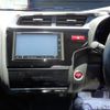 honda fit 2015 -HONDA--Fit DAA-GP5--GP5-4200688---HONDA--Fit DAA-GP5--GP5-4200688- image 18