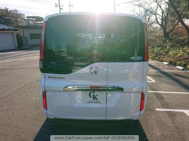 honda stepwagon 2016 -HONDA 【秋田 501】--Stepwgn DBA-RP2--RP2-1002937---HONDA 【秋田 501】--Stepwgn DBA-RP2--RP2-1002937- image 2