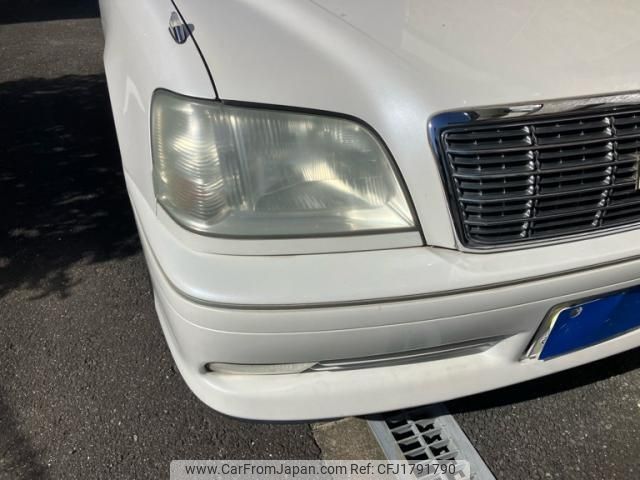 toyota crown 2001 CFJ1791790 image 2