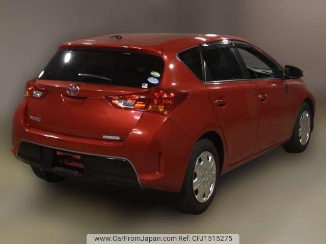 toyota auris 2013 CFJ1515275 image 2