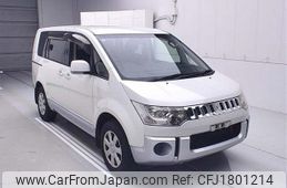 mitsubishi delica-d5 2012 CFJ1801214