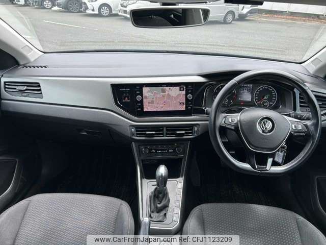 volkswagen polo 2018 -VOLKSWAGEN--VW Polo ABA-AWCHZ--WVWZZZAWZJU048690---VOLKSWAGEN--VW Polo ABA-AWCHZ--WVWZZZAWZJU048690- image 2