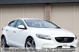 volvo v40 2013 -VOLVO--Volvo V40 MB4164T--BE287398---VOLVO--Volvo V40 MB4164T--BE287398-